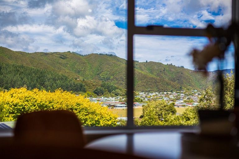 Photo of property in 14 Naseby Grove, Wainuiomata, Lower Hutt, 5014