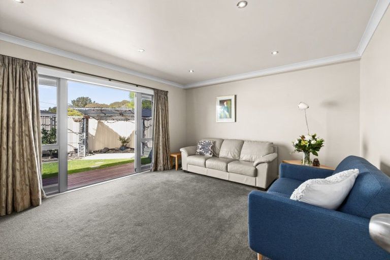 Photo of property in 101a Taradale Road, Onekawa, Napier, 4110