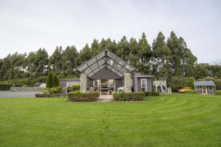 Photo of property in 48b Egerton Road, Winton, 9781