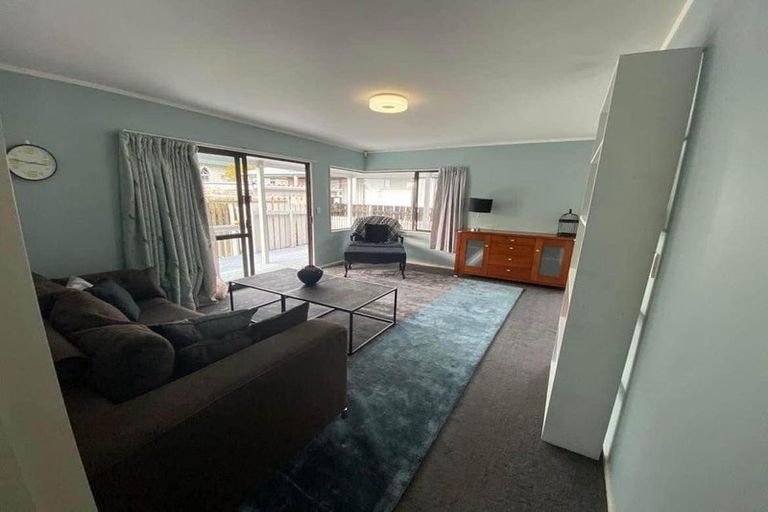 Photo of property in 6/1551 Great North Road, Waterview, Auckland, 1026