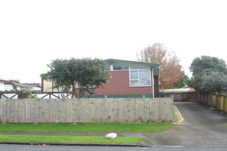 Photo of property in 53 Casuarina Road, Half Moon Bay, Auckland, 2012