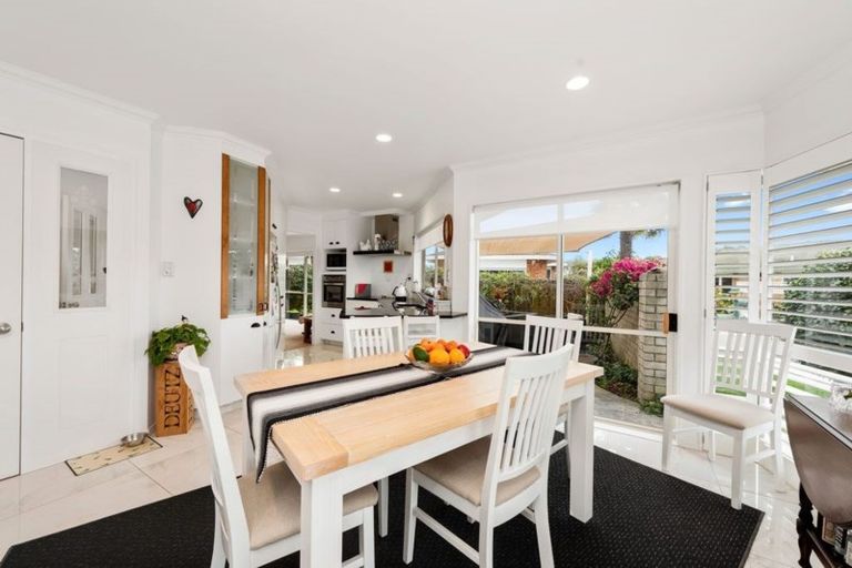 Photo of property in 4 Palm Court, Mount Maunganui, 3116