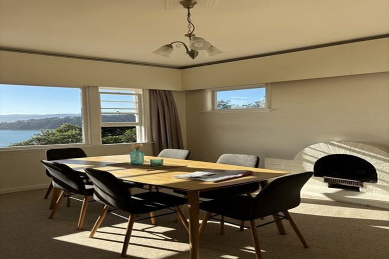 Photo of property in 122 Grafton Road, Roseneath, Wellington, 6011