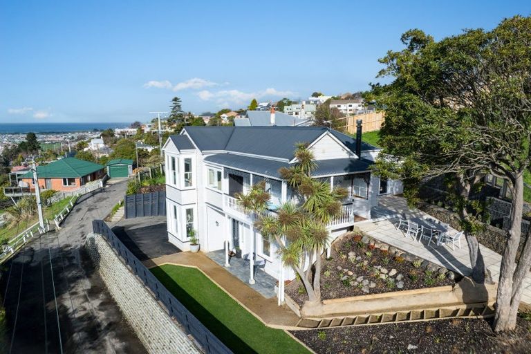 Photo of property in 2 Carson Street, Mornington, Dunedin, 9011