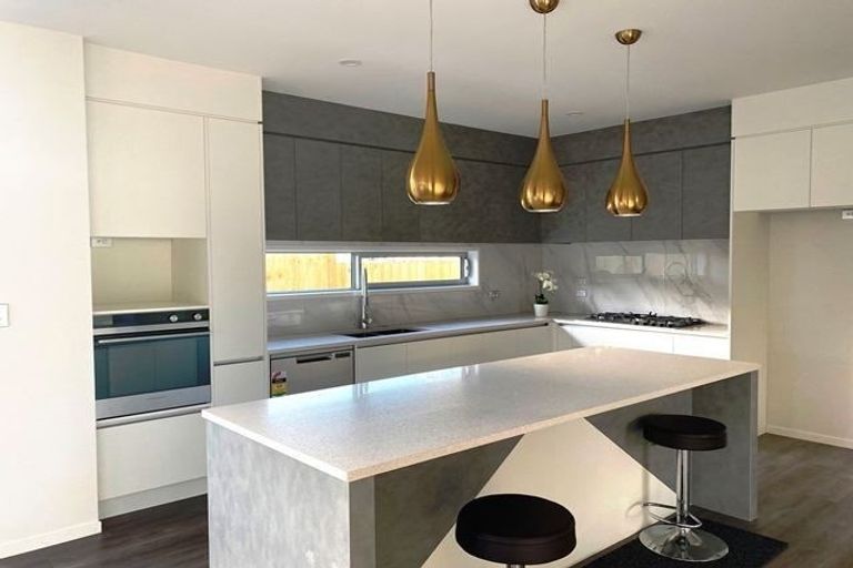 Photo of property in 3 Charles Henry Way, Papakura, 2110