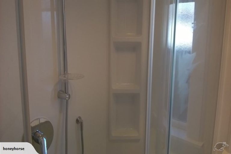 Photo of property in 145 Wainoni Road, Avondale, Christchurch, 8061