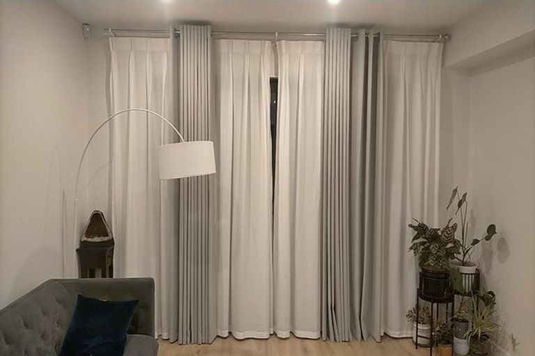 Photo of property in 12d Shamrock Lane, Te Atatu Peninsula, Auckland, 0610