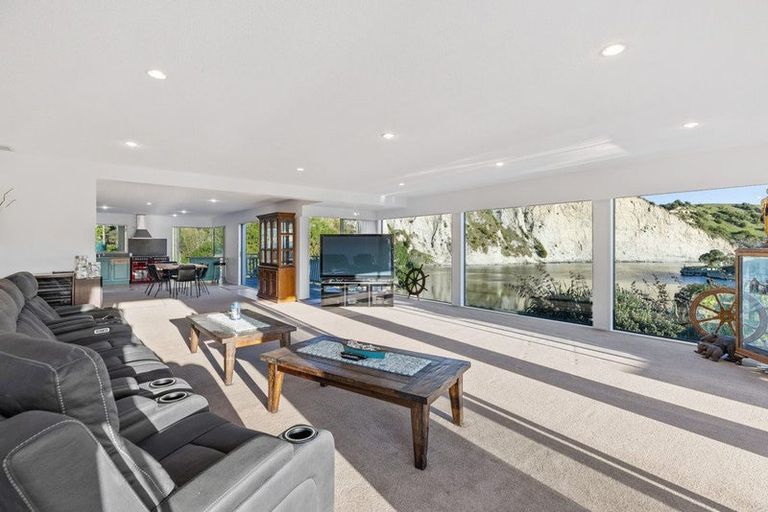 Photo of property in 55 Fishermans Lane, Motunau, Waipara, 7387