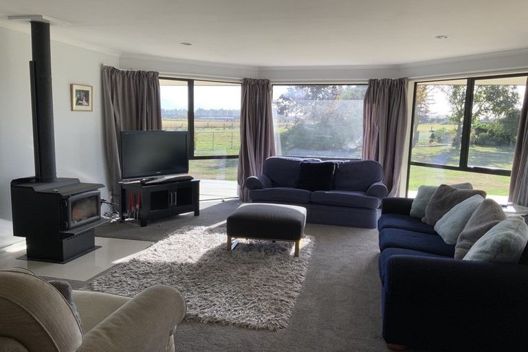 Photo of property in 122 Barkers Road, Methven, Rakaia, 7782