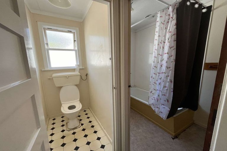 Photo of property in 95 Wilkie Crescent, Naenae, Lower Hutt, 5011