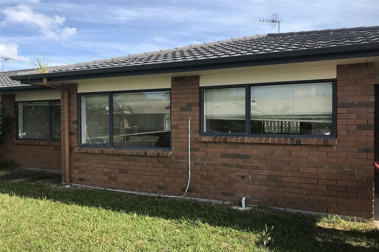 Photo of property in 26 Carlas Way, Ranui, Auckland, 0612