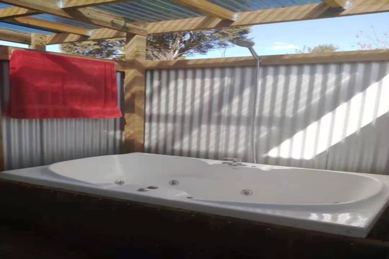 Photo of property in 20a Okoroire Street, Tirau, 3410