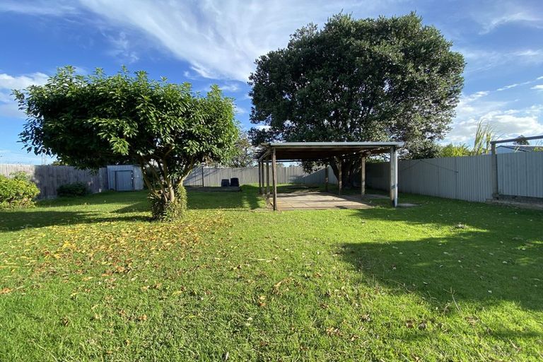 Photo of property in 16 Tennessee Avenue, Mangere East, Auckland, 2024