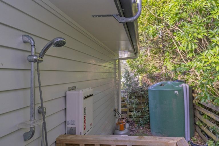 Photo of property in 6 Pa Road, Hahei, Whitianga, 3591