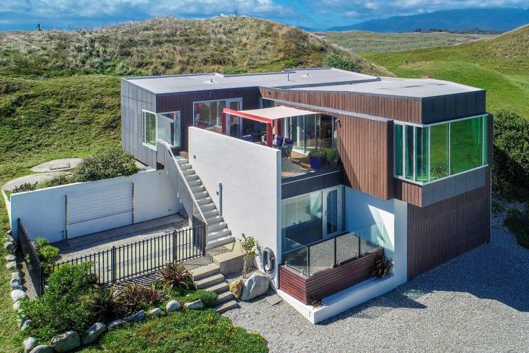 Photo of property in 3/189 Okari Road, Cape Foulwind, Westport, 7892