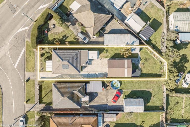 Photo of property in 44 Pinewood Avenue, North New Brighton, Christchurch, 8083