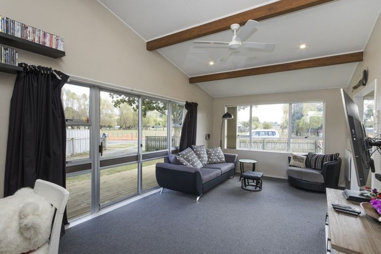 Photo of property in 103 Wyndham Street, Ashhurst, 4810