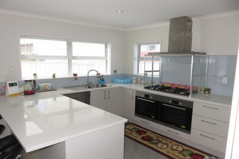 Photo of property in 188 Westchester Drive, Churton Park, Wellington, 6037