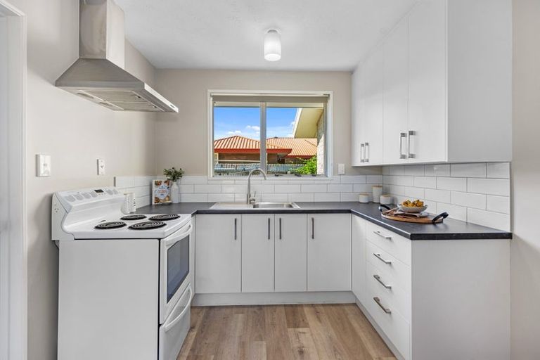 Photo of property in 3/16 Leslie Street, Upper Riccarton, Christchurch, 8041