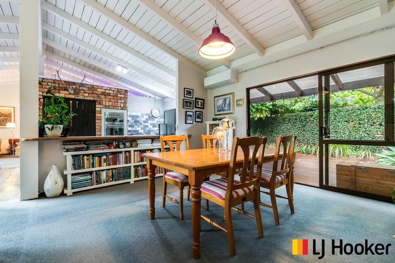 Photo of property in 27 Carnoustie Drive, Wattle Downs, Auckland, 2103