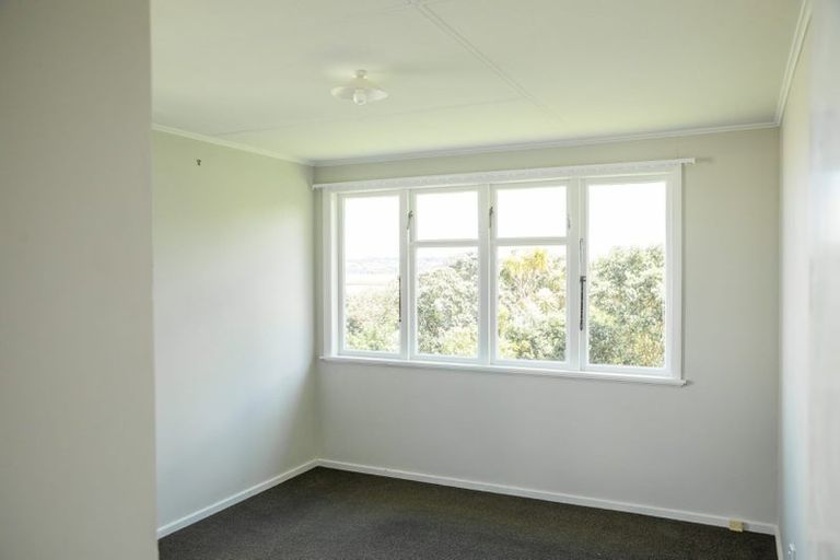 Photo of property in 47 Hillary Crescent, Belmont, Auckland, 0622