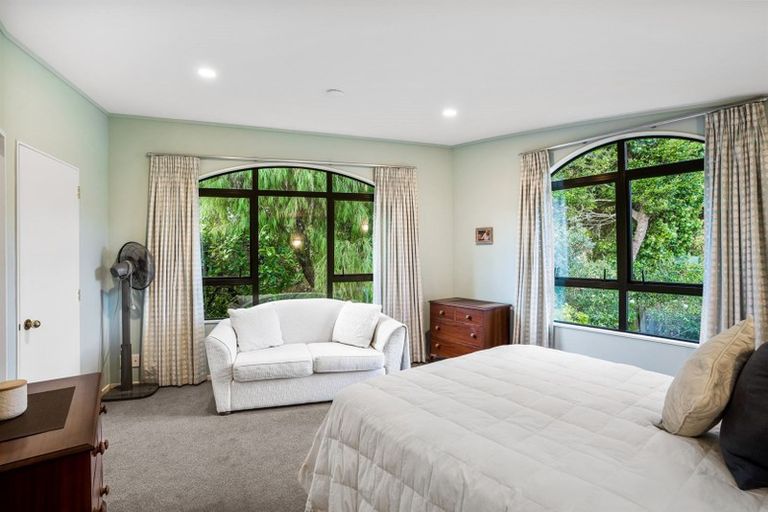 Photo of property in 59a Ravenwood Drive, Forrest Hill, Auckland, 0620