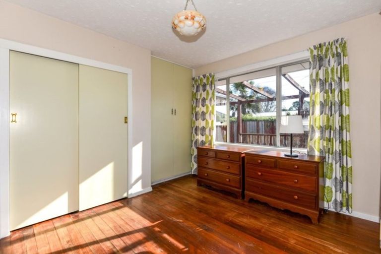 Photo of property in 172 Shortland Street, Aranui, Christchurch, 8061