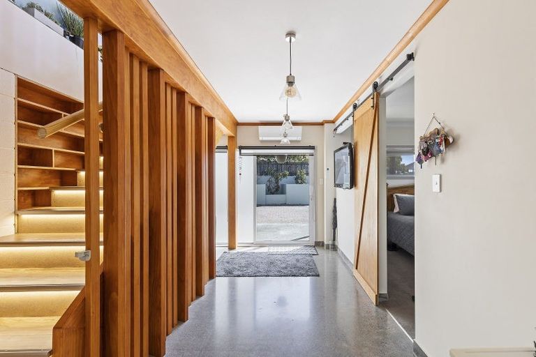 Photo of property in 27 Glamis Avenue, Bell Block, New Plymouth, 4312