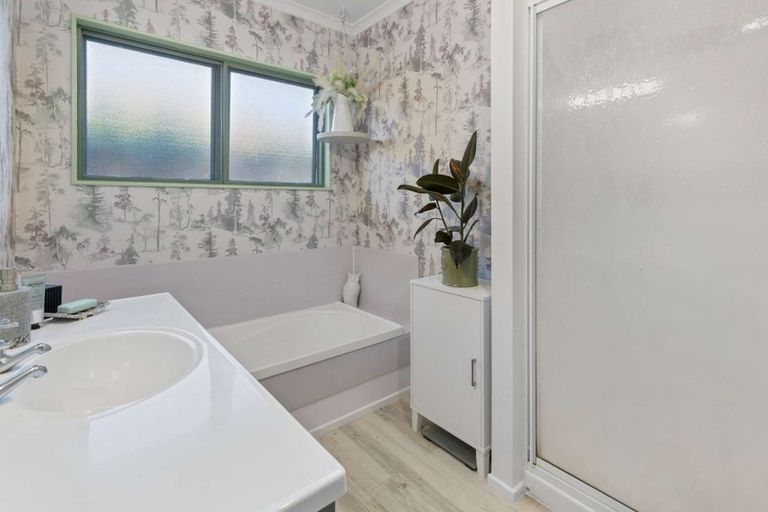 Photo of property in 34 Elderton Avenue, Pyes Pa, Tauranga, 3112