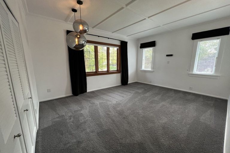 Photo of property in 10 Karina Terrace, Roslyn, Palmerston North, 4414