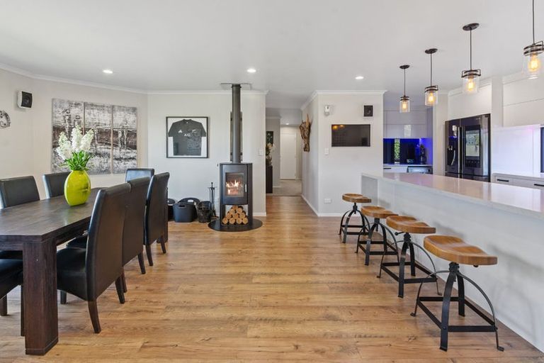 Photo of property in 20 Maddies Road, Kaukapakapa, 0873