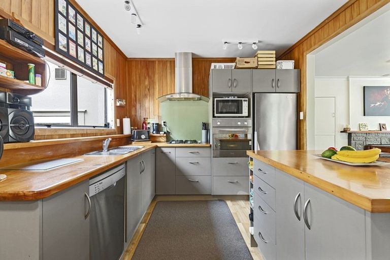 Photo of property in 16 Whitaker Street, Te Aroha, 3320