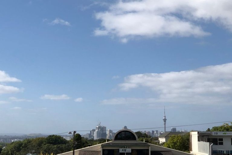 Photo of property in 8/241 Hinemoa Street, Birkenhead, Auckland, 0626