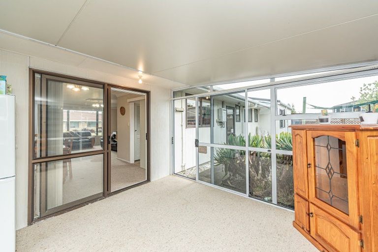 Photo of property in 2 Hampton Place, Springvale, Whanganui, 4501
