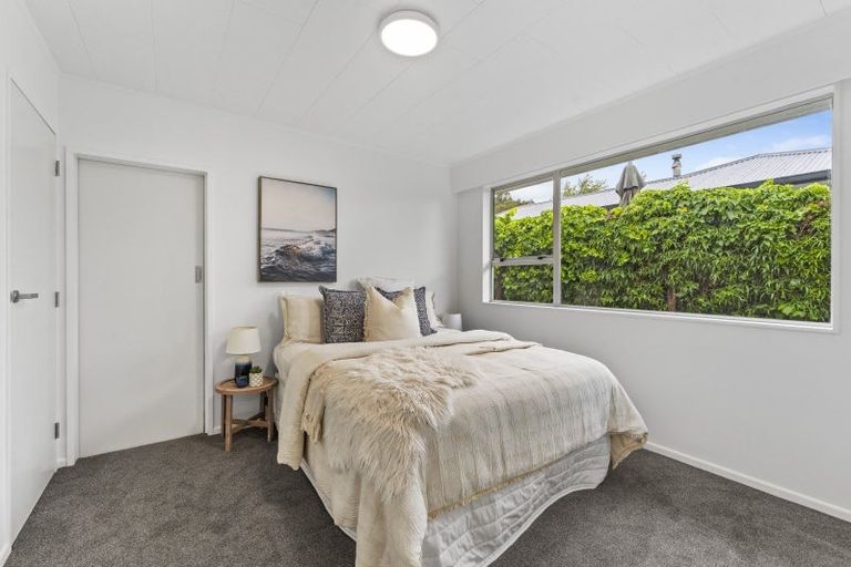 Photo of property in 16 Nola Avenue, Raumati Beach, Paraparaumu, 5032