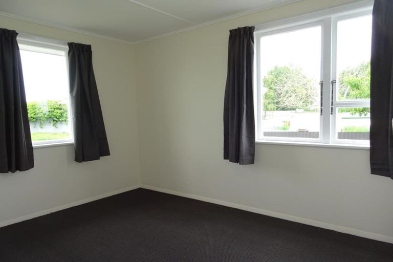 Photo of property in 419-421 Kotuku Street, Camberley, Hastings, 4120
