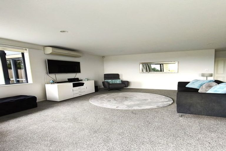 Photo of property in 10 Amner Place, Havelock North, 4130