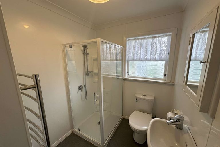 Photo of property in 7 Huia Place, Levin, 5510