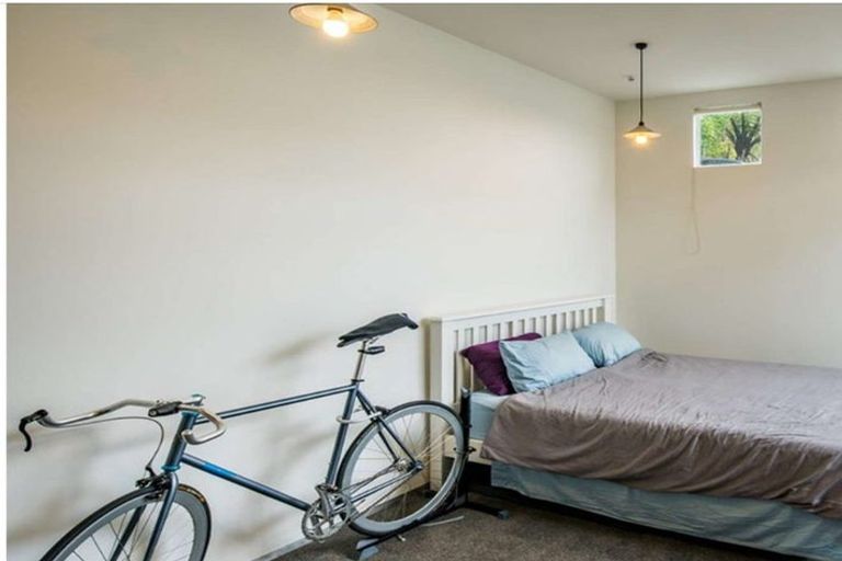 Photo of property in 14 Hanson Street, Mount Cook, Wellington, 6021