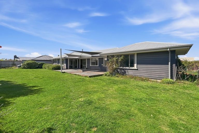 Photo of property in 37 Shadbolt Lane, Rolleston, 7614