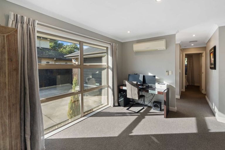 Photo of property in 73b Inwoods Road, Parklands, Christchurch, 8083