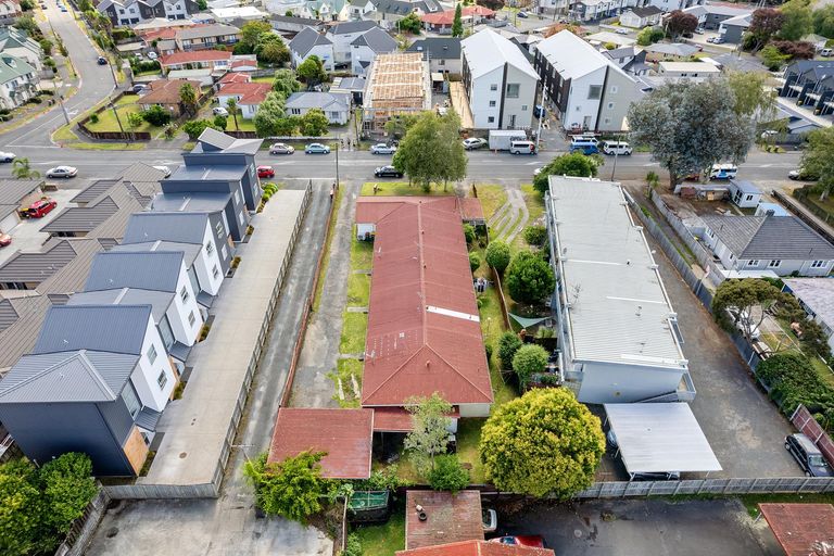 Photo of property in 43 Cameron Road, Bluff Hill, Napier, 4110