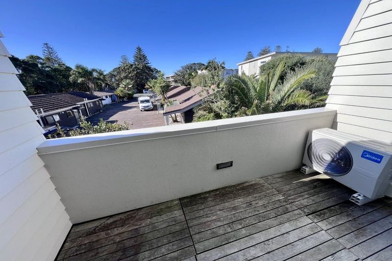Photo of property in 5/3 Riverside Road, Orewa, 0931