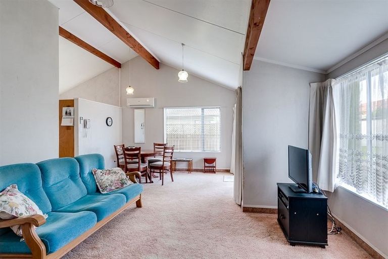 Photo of property in 3/11 Nuffield Avenue, Marewa, Napier, 4110