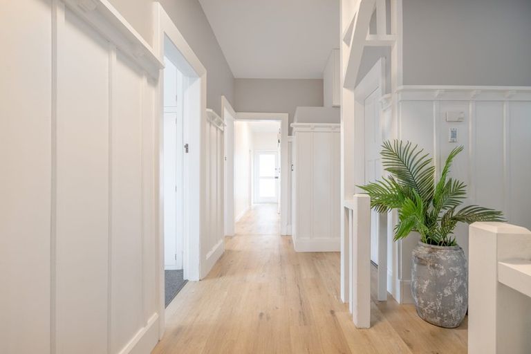 Photo of property in 35 Stapletons Road, Richmond, Christchurch, 8013