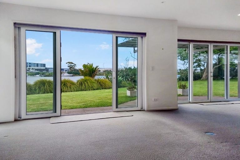 Photo of property in 61b Millen Avenue, Pakuranga, Auckland, 2010