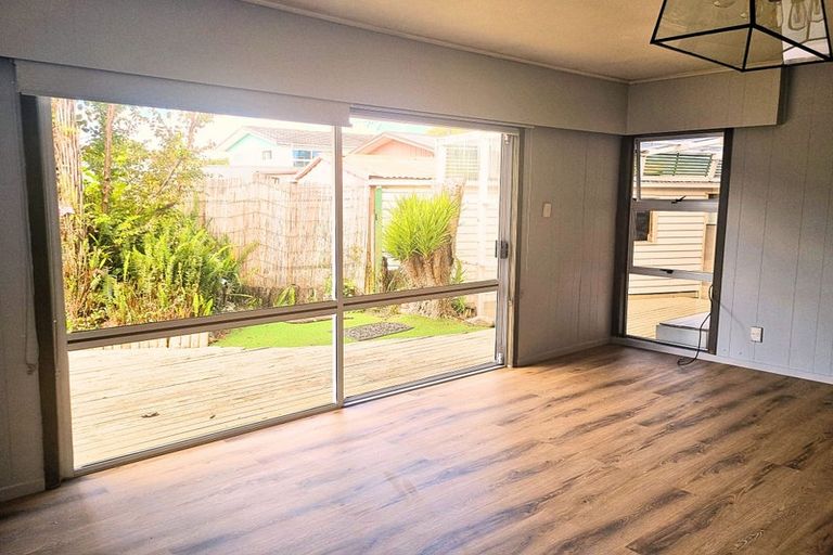 Photo of property in 35 Pulham Crescent, Queenwood, Hamilton, 3210