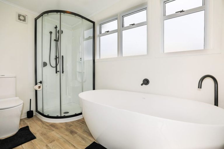 Photo of property in 17 Puriri Street, Hilltop, Taupo, 3330