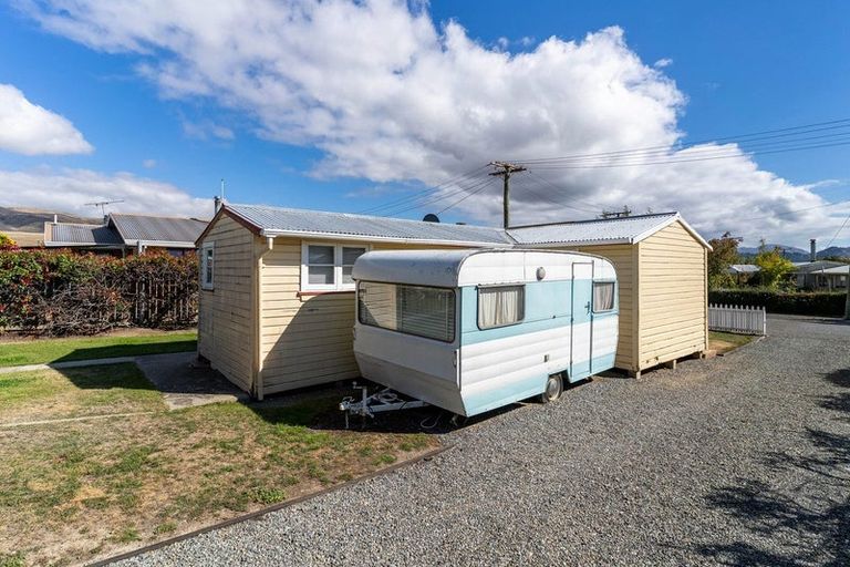 Photo of property in 37 Lindis Crescent, Otematata, 9412