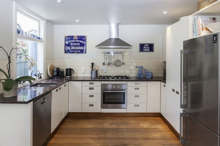 Photo of property in 18 Repton Street, Merivale, Christchurch, 8014